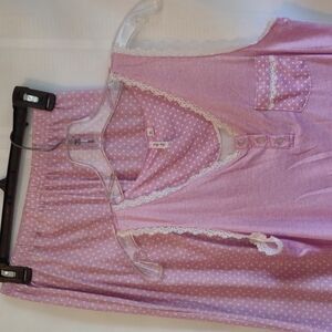 Body Touch woman's pink dotted pajamas